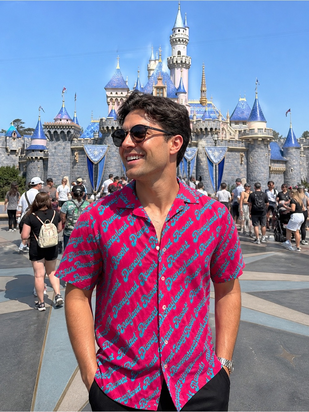 Men's Short-Sleeve Disneyland Resort Shirt